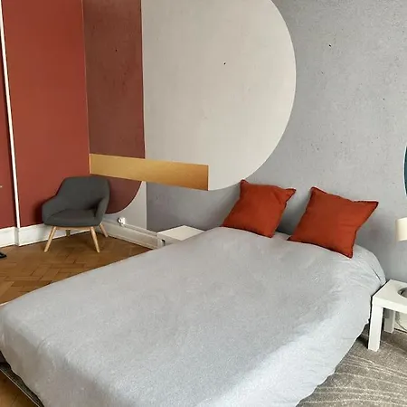 Haussmannien-proche Gare Et Pompidou Appartement *